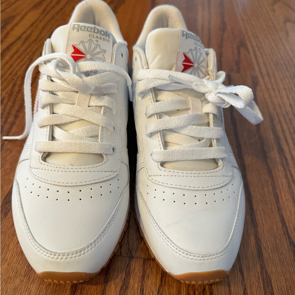 Reebok white Classics women’s size 8.5